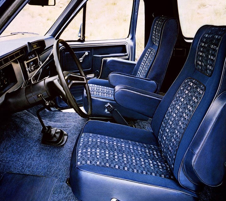 1987 ford top bronco interior