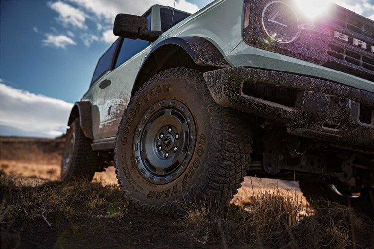1. Robust Powertrain Options. thumbnail