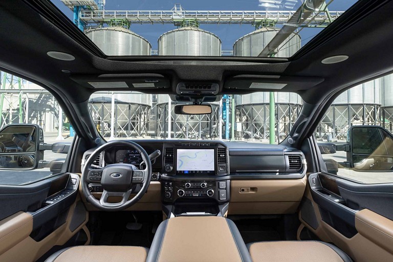 2025 Ford Super Duty® F450® LARIAT Truck Model Details & Specs